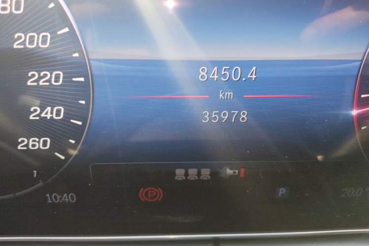 Used Mercedes-Benz C-Class 2024 C 260 L Brilliant Night Sports Edition Odometer Close Up