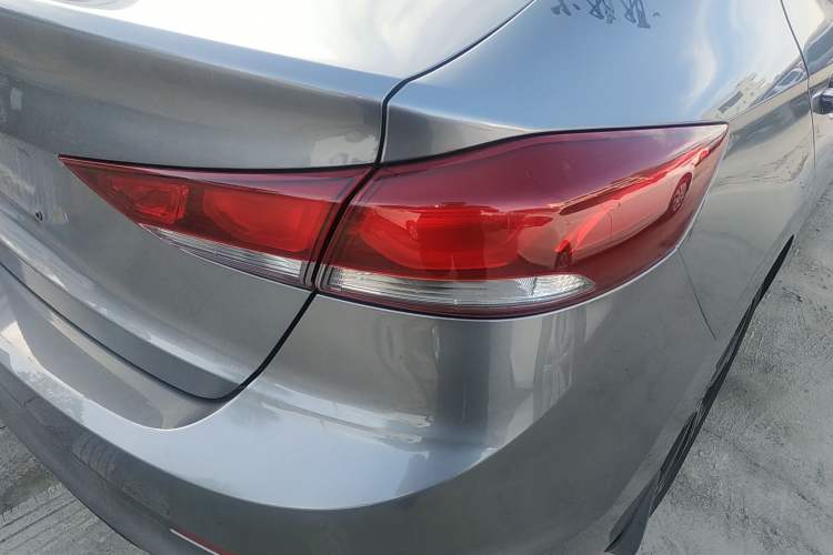 Used Hyundai Elantra (6th Generation / Lingdong) 2018 1.4T Dual-Clutch Xuan Dong · Dynamic Edition Right Rear Taillight