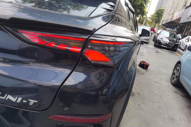 Used CHANGAN UNI-T 2020 1.5T Prestige Version
