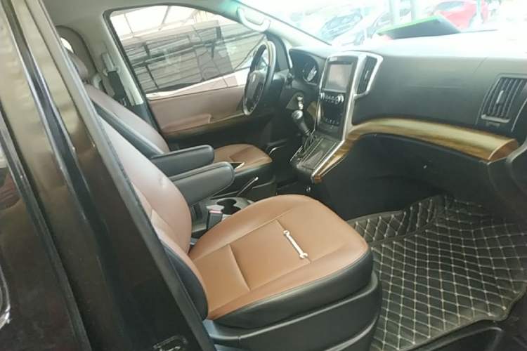 Used FORTHING CM7 2016 2.0T Automatic Luxury Version