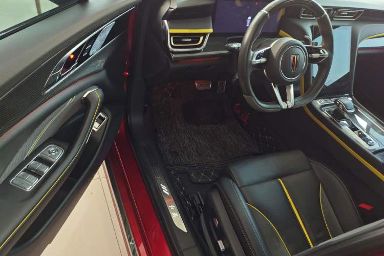 Used Hongqi H6 2023 2.0T ZhiZhen Edition
