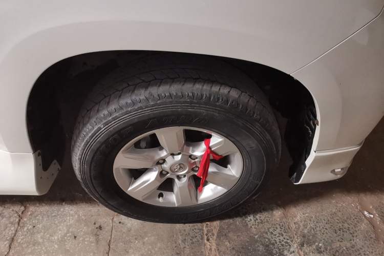 Used Toyota Prado 2016 2.7L Automatic Luxury Edition
