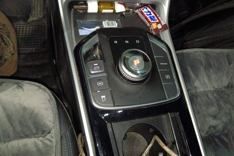 Used Geely Auto Emgrand GSe 2018 ZhenShang Model
