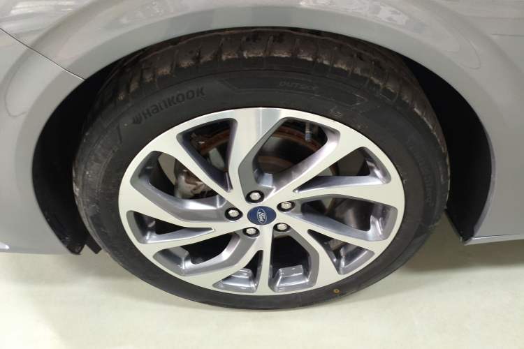 Used Ford Mondeo 2023 EcoBoost 245 Ultimate Model Exterior 4