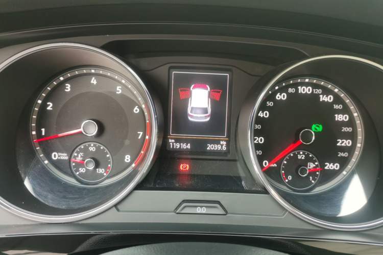 Used Volkswagen Tiguan L 2017 330TSI Automatic Two-Wheel Drive Luxury Edition Instrument Cluster