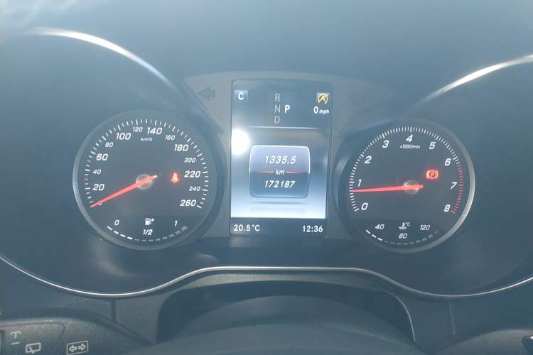 Used Mercedes-Benz GLC 2016 GLC 300 4MATIC Dynamic Model