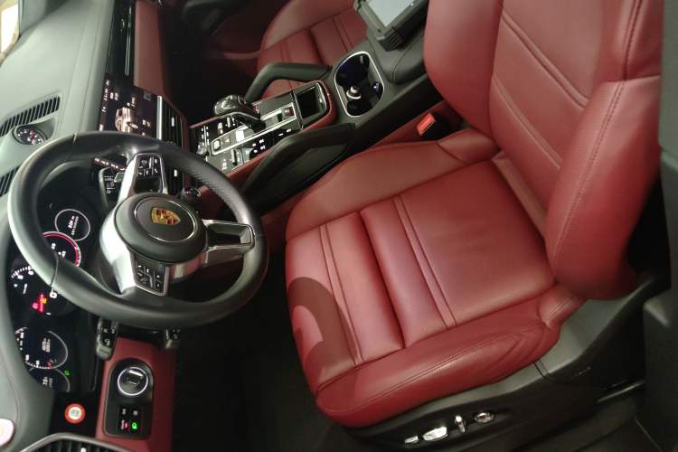 Used Porsche Cayenne 2019 Cayenne Coupé 3.0T