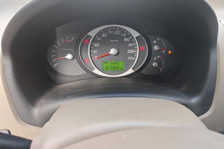 Used Hyundai Tucson 2013 2.0L Manual Two-Wheel Drive Fashion Edition Odometer Close Up