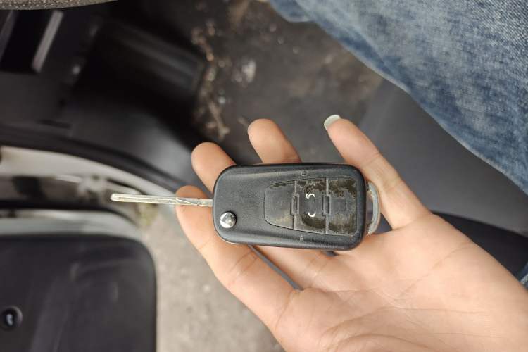 Used Roewe 350 2015 1.5L Automatic Luxury Sunroof Edition