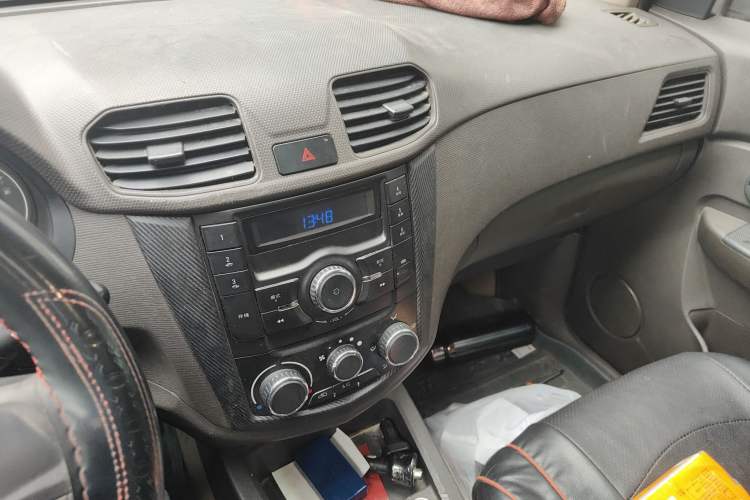 Used Wuling Hongguang 2014 1.5L S Standard Version