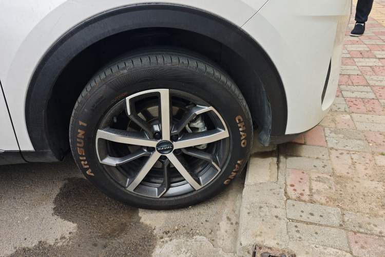 Used Haval F7 2021 1.5T Two-Wheel Drive i-Trend Right Front Wheel Hub