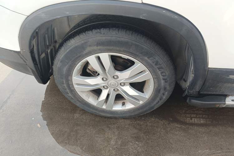 Used Changan CS75 2014 1.8T Automatic Prestige Model China IV Standard
