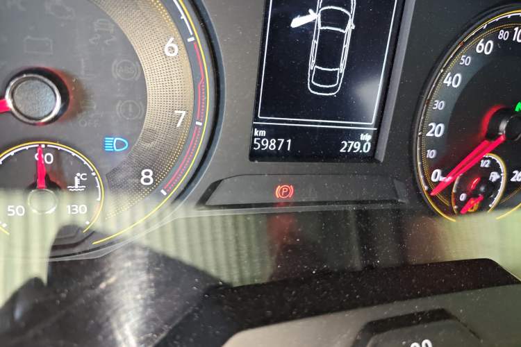 Used Volkswagen Lavida 2019 280TSI DSG Luxury Edition China VI Standard Odometer Close Up