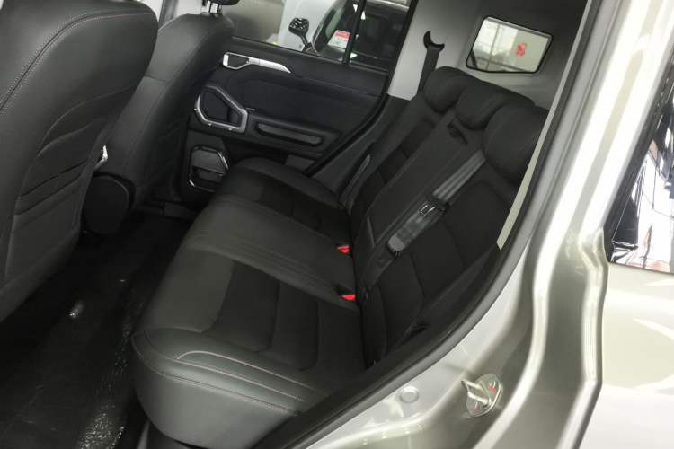 Used JETOUR Traveler 2023 2.0T All-Wheel-Drive CrossPRO