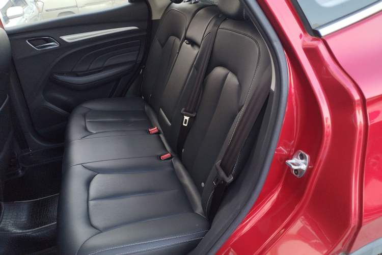 Used Roewe RX3 2018 1.6L CVT Internet Smart Edition
