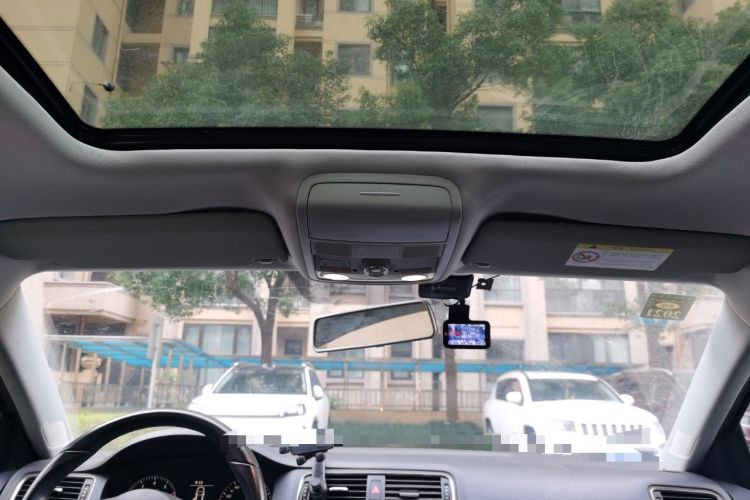 Used Volkswagen Sagitar 2014 Revised Version 1.4TSI Manual Luxury Edition