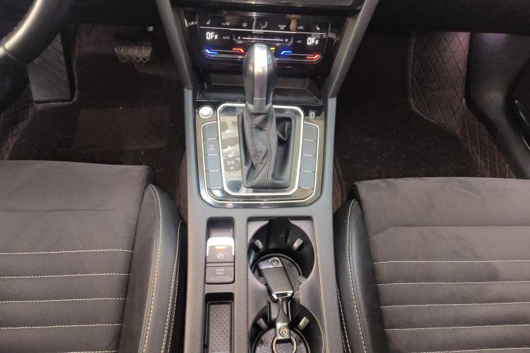 Used Volkswagen Magotan 2020 330TSI DSG Leading Model