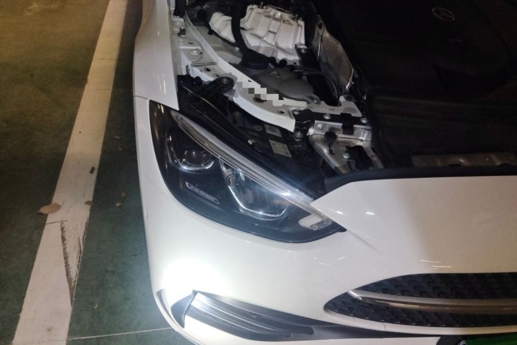 Used Mercedes-Benz C-Class 2023 Restyled C 260 L Sport Edition Right Front Headlight