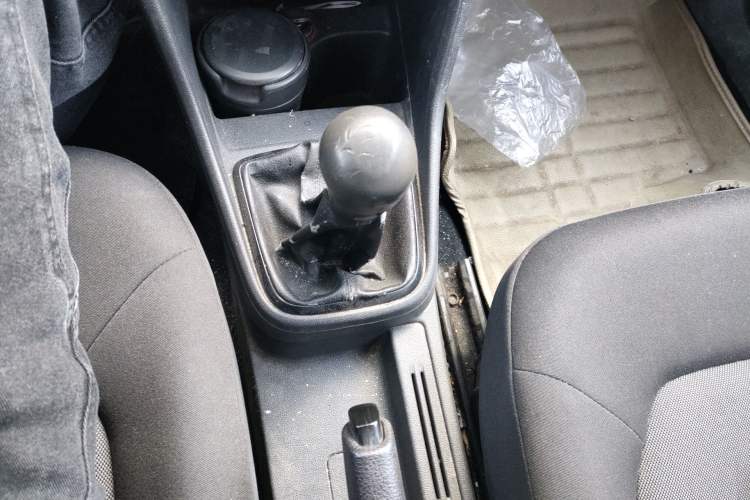 Used Volkswagen Jetta 2013 1.4L Manual Fashion Model