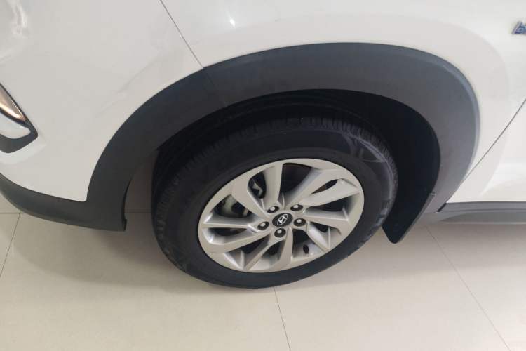 Used Hyundai Tucson 2015 1.6T Dual-Clutch Two-Wheel-Drive Smart Model