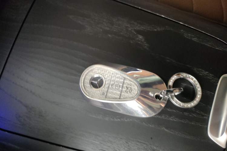 Used Mercedes-Benz E-Class 2024 E 300 L Fashion Sport Model