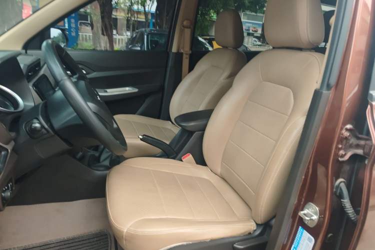 Used Wuling Hongguang 2019 1.5L S Comfort Edition China VI LAR