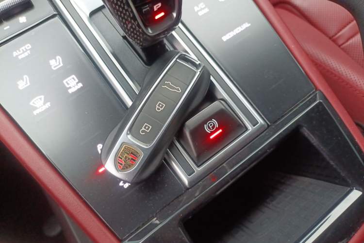 Used Porsche Cayenne E-Hybrid 2021 Cayenne E-Hybrid 2.0T
