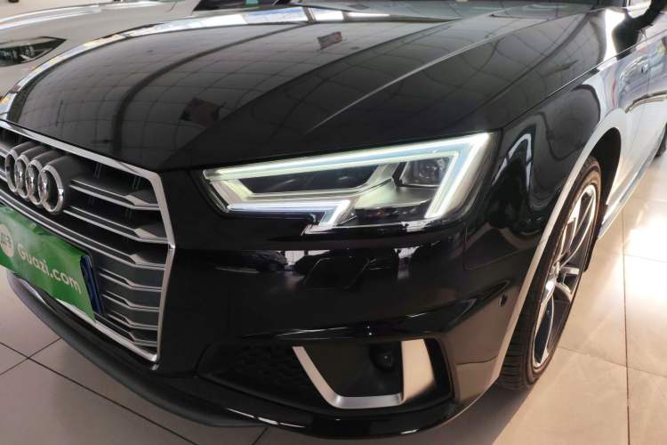Used Audi A4L 2019 40 TFSI Fashion Edition China VI Emission Standard