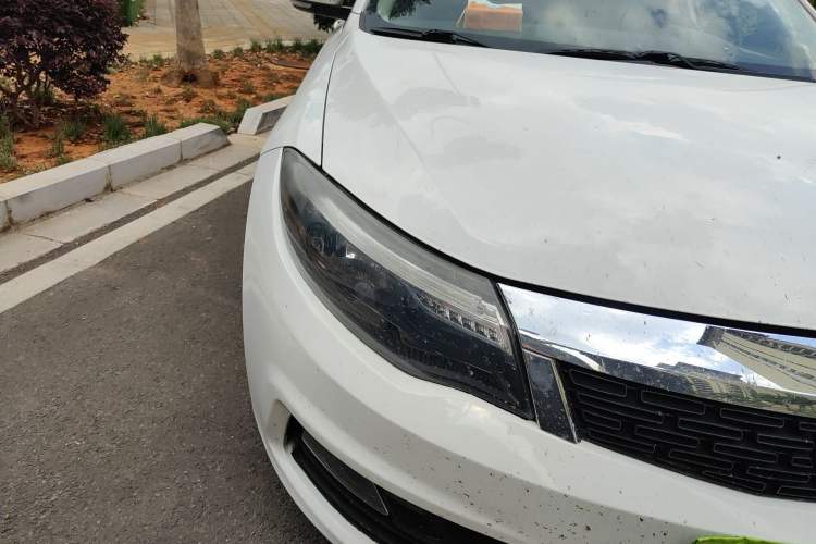 Used Qoros 3 2018 Sedan 1.6L Automatic Leading Model
