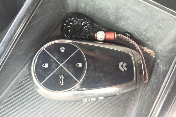 Used Nio ES8 2022 100 kWh Six-Seater Version
