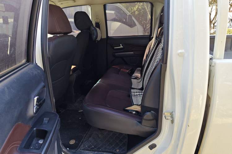 Used Great Wall Wingle 5 2020 2.4L Gasoline Two-Wheel Drive Value Edition Big Double Cab China VI Standard 4K22D4M
