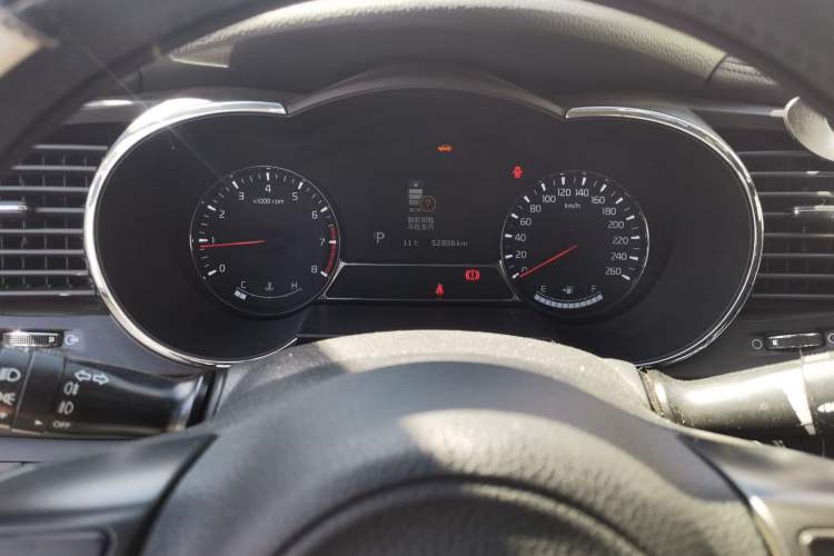 Used Kia K5 2015 2.0L Automatic LUX