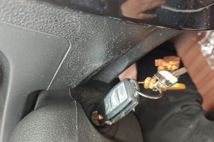 Used FORTHING Joyear X5 2015 1.6L Manual Luxury Model
