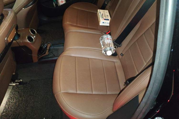 Used Mercedes-Benz E-Class 2018 Restyled E 300 L Sporty and Stylish Edition Left Rear Seat