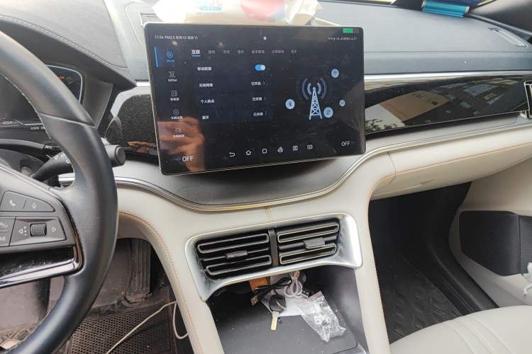 Used BYD Song PLUS New Energy 2024 HONOR Edition DM-i 110km Flagship Model
