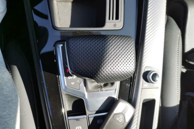 Used Audi A4L 2024 40 TFSI quattro RS Performance Package Gear Lever