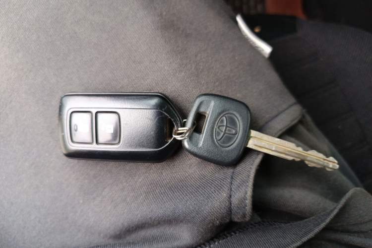 Used Toyota YARiS L Zhi Xuan 2016 Revised 1.5E CVT Charming Edition