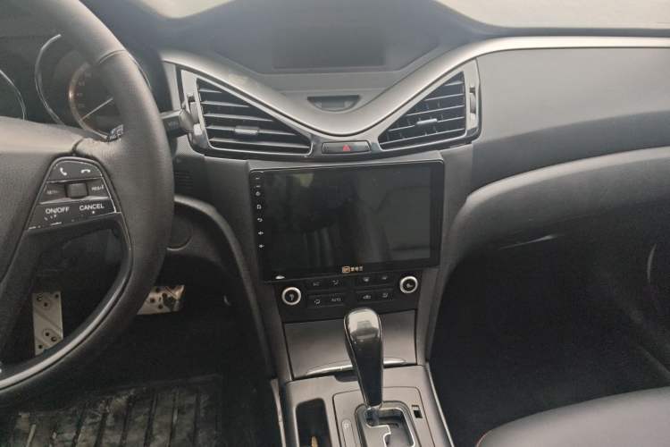 Used Bestune B70 2014 1.8T Automatic Sport Luxury Model