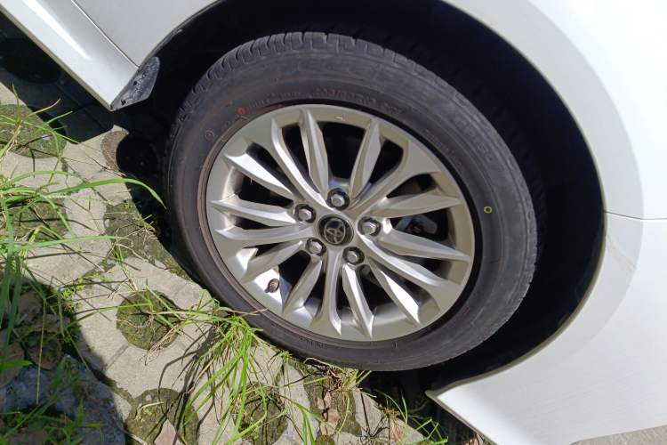 Used Toyota Allion 2021 2.0L Luxury Edition