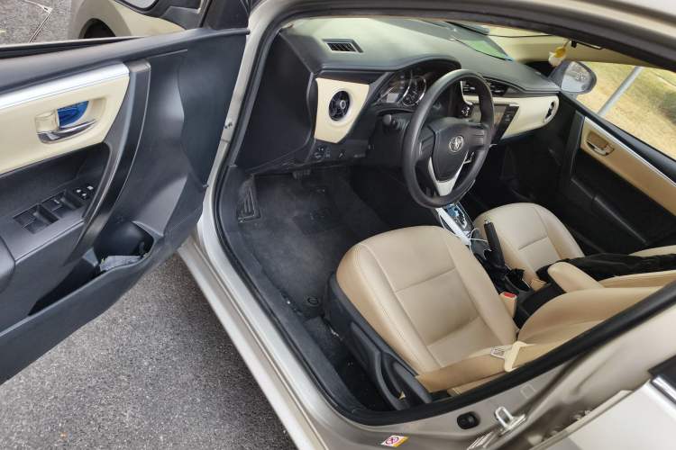 Used Toyota Corolla 2017 Revised Version 1.2T S-CVT GL