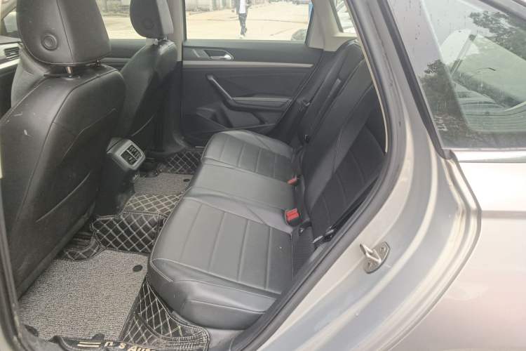 Used Volkswagen Lavida 2018 1.5L Automatic Comfort Edition China V Standard Left Rear Seat