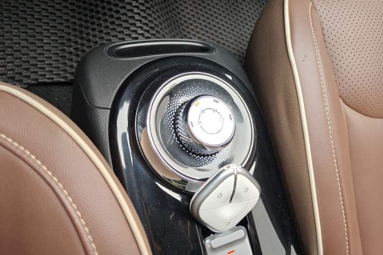 Used Wuling Bingo 2023 333 km Lingxi Connected Version