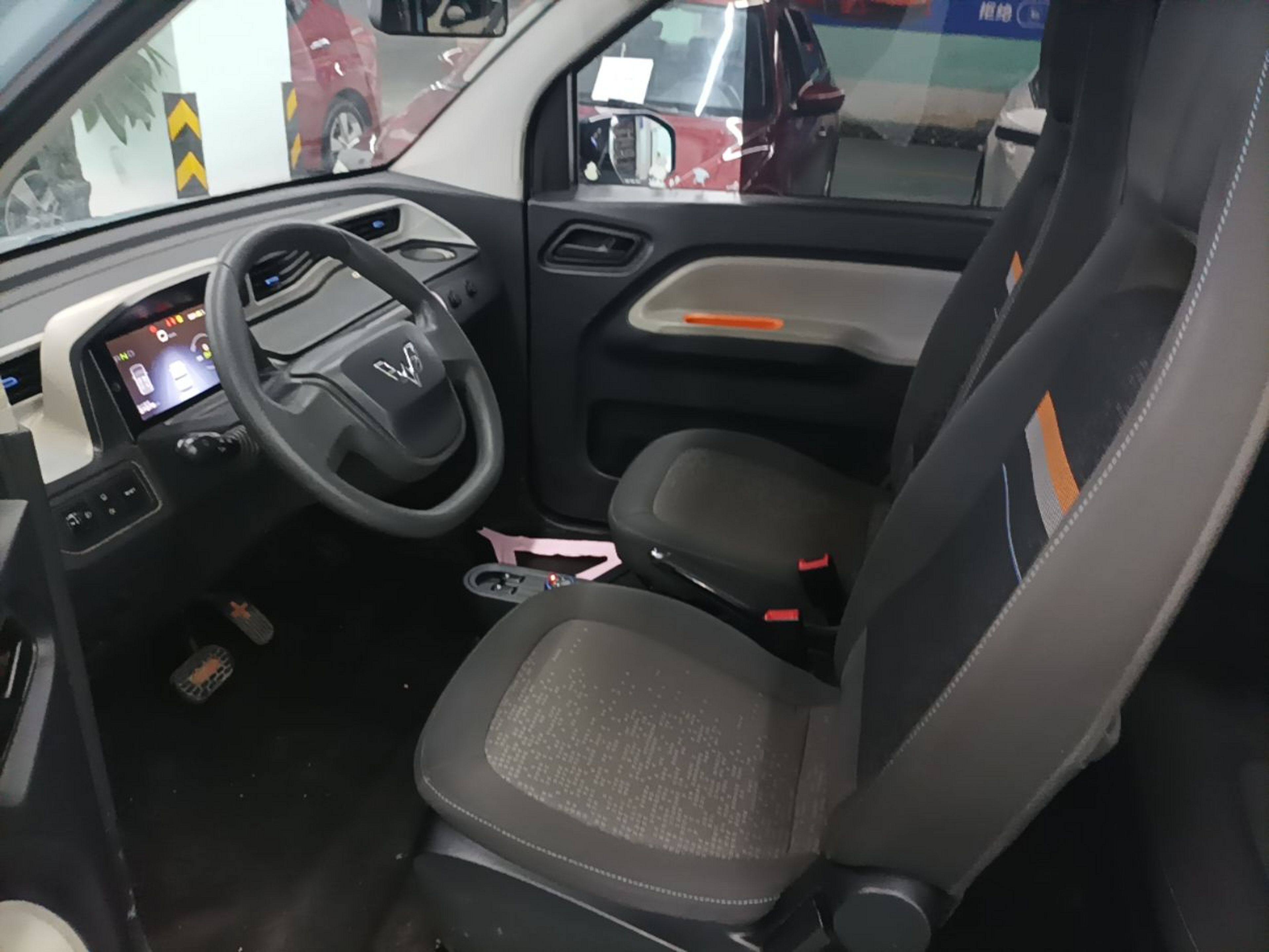 Interior delantero