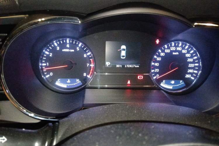 Used Kia K5 2015 2.0L Automatic LUX Instrument Cluster