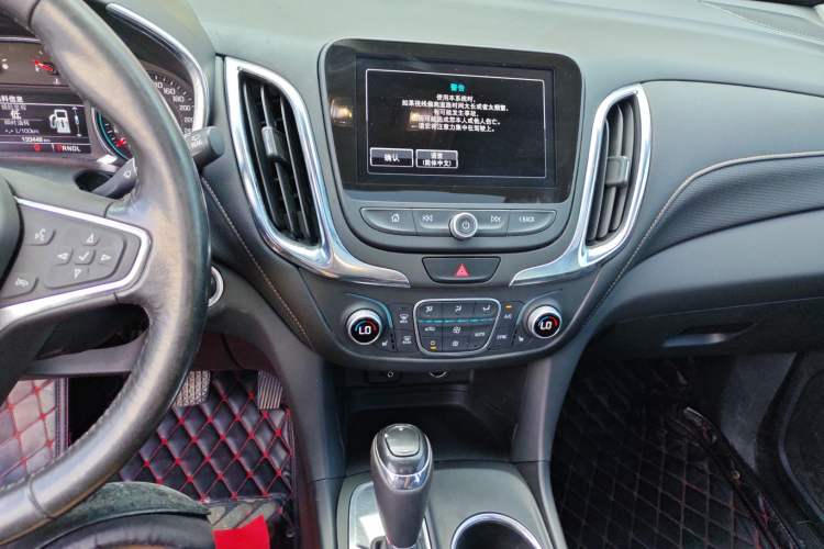 Used Chevrolet Equinox 2018 535T Automatic YuJie Edition