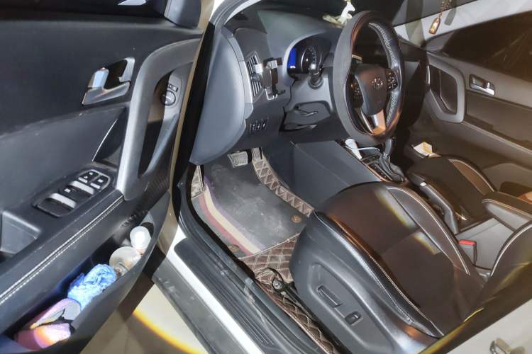 Used Hyundai ix25 2017 1.6L Automatic Smart Version
