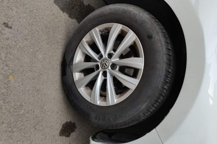 Used Volkswagen Bora 2017 1.6L Automatic Fashion Model