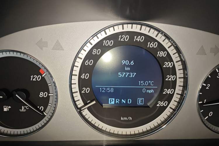 Used Mercedes-Benz GLK-Class 2011 GLK 300 4MATIC Dynamic Model