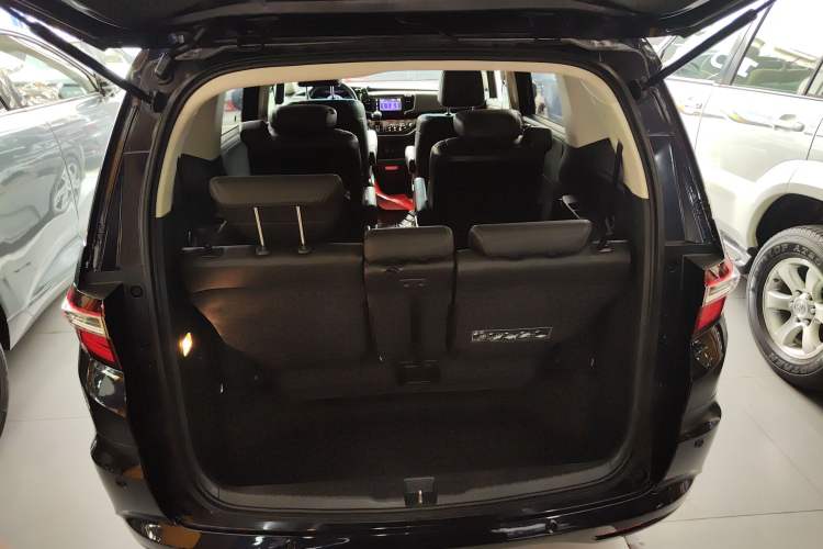 Used Honda Odyssey 2017 2.4L Smart Edition Trunk