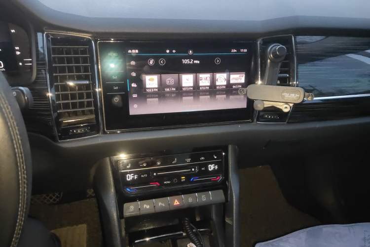 Used Skoda Kodiaq 2021 TSI330 7-Seater Two-Wheel-Drive Luxury Plus Edition
